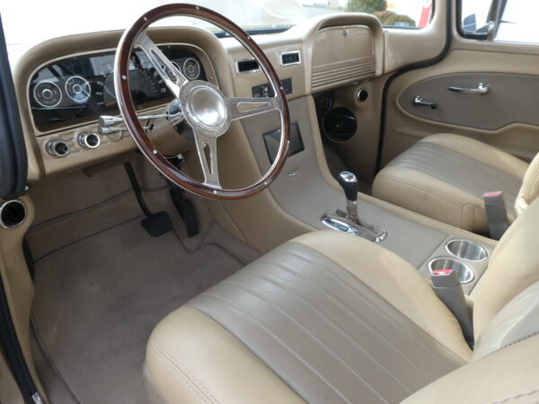 1963 Chevrolet C10 Pick Up Custom — photo