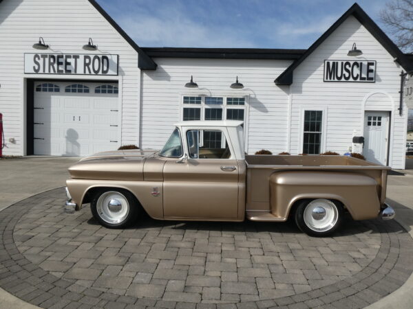 1963 Chevrolet C10 Pick Up Custom — photo