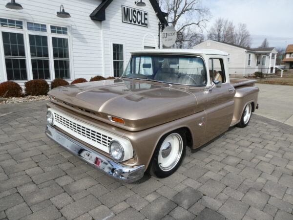 1963 Chevrolet C10 Pick Up Custom — photo