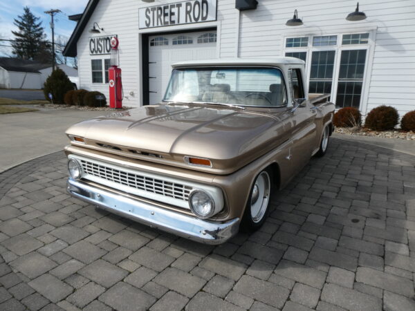 1963 Chevrolet C10 Pick Up Custom — photo
