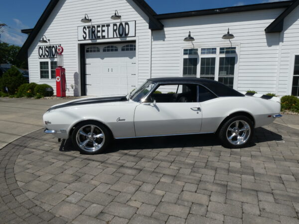 1968 Chevrolet Camaro Pro Touring — photo