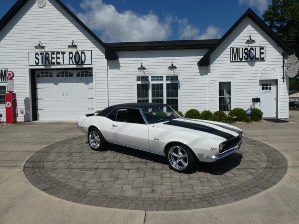 1968 Chevrolet Camaro Pro Touring — photo