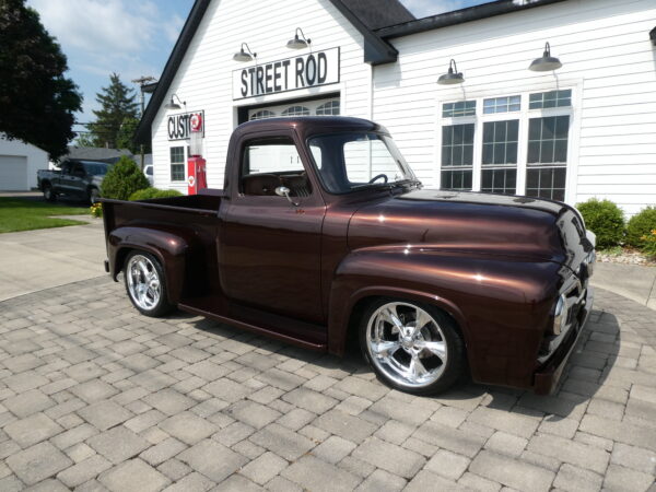 1955 Ford F-100 Pickup — photo