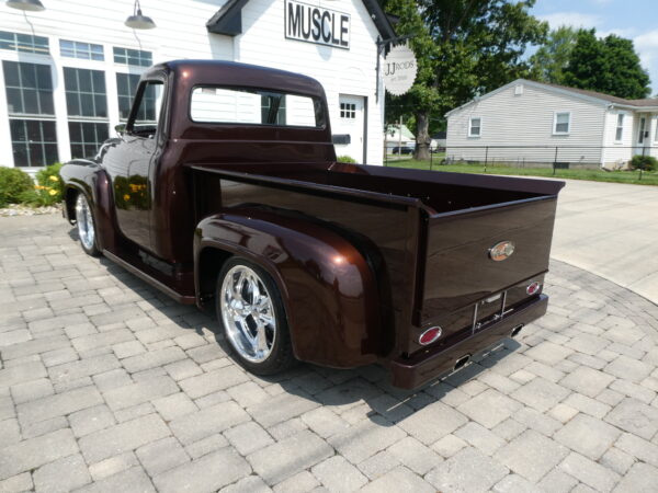 1955 Ford F-100 Pickup — photo