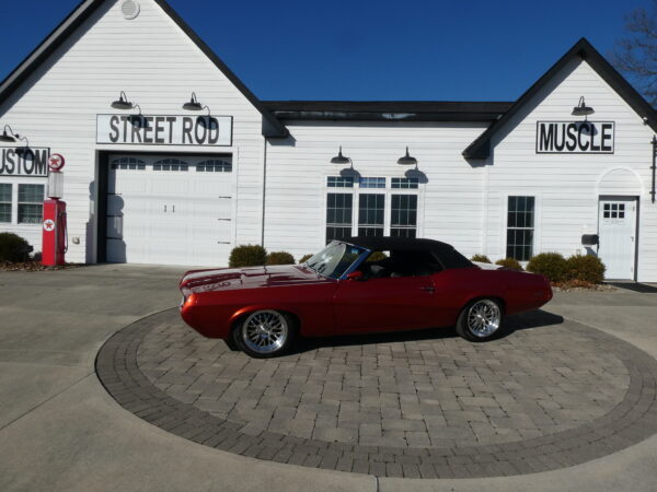 1969 Mercury Cougar — photo