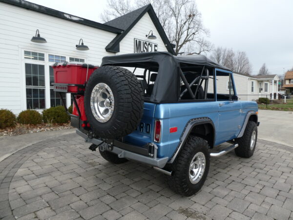 1973 Ford Bronco — photo