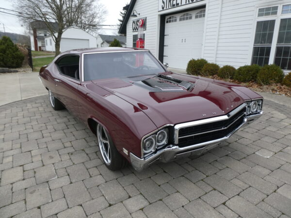 1969 Buick GS400 — photo