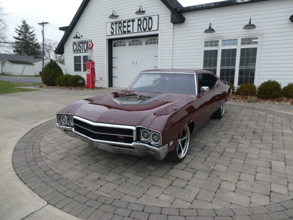 1969 Buick GS400 — photo