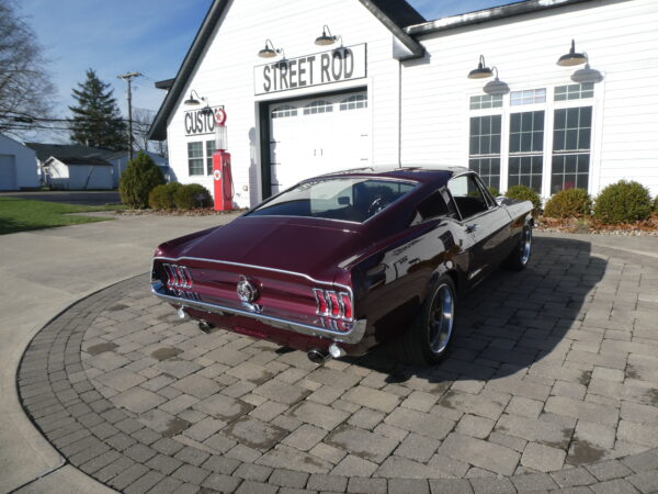 1968 Ford Mustang — photo