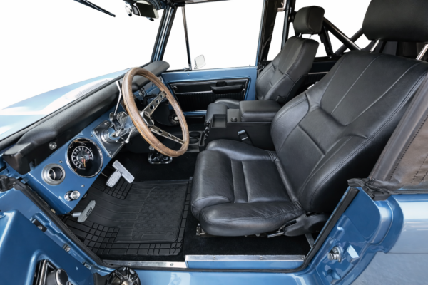 1973 Ford Bronco — photo