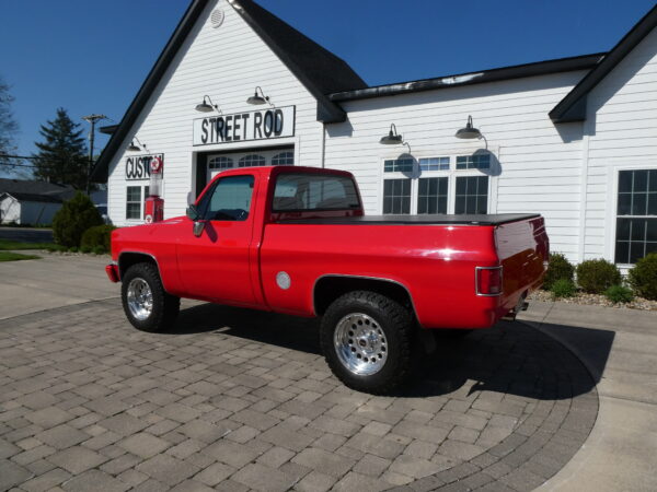 1983 Chevrolet K10 Custom Pick Up — photo