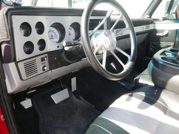 1983 Chevrolet K10 Custom Pick Up — photo