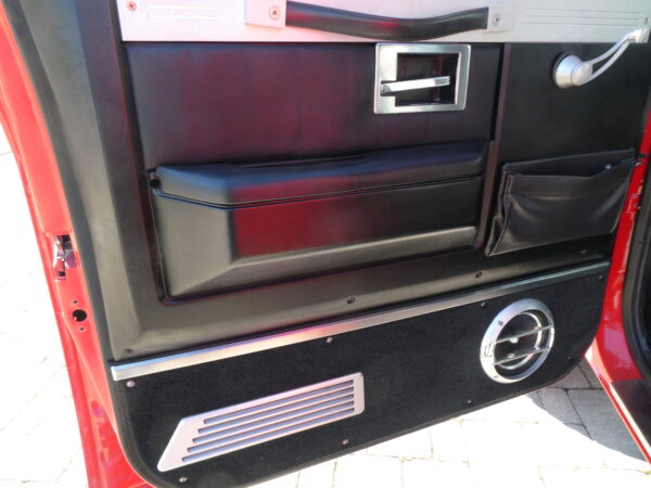 1983 Chevrolet K10 Custom Pick Up — photo