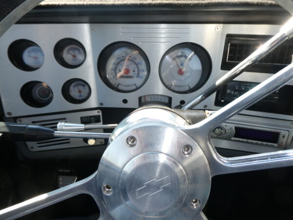 1983 Chevrolet K10 Custom Pick Up — photo