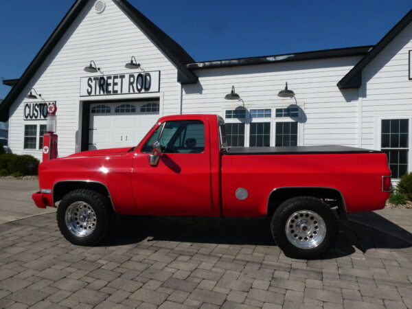 1983 Chevrolet K10 Custom Pick Up — photo