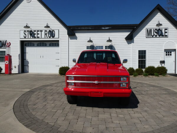 1983 Chevrolet K10 Custom Pick Up — photo