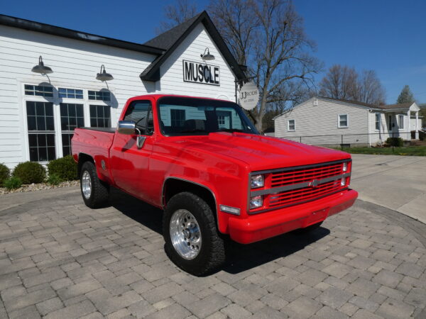 1983 Chevrolet K10 Custom Pick Up — photo