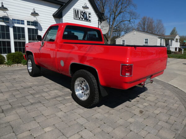 1983 Chevrolet K10 Custom Pick Up — photo