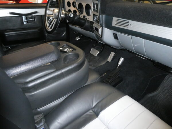 1983 Chevrolet K10 Custom Pick Up — photo