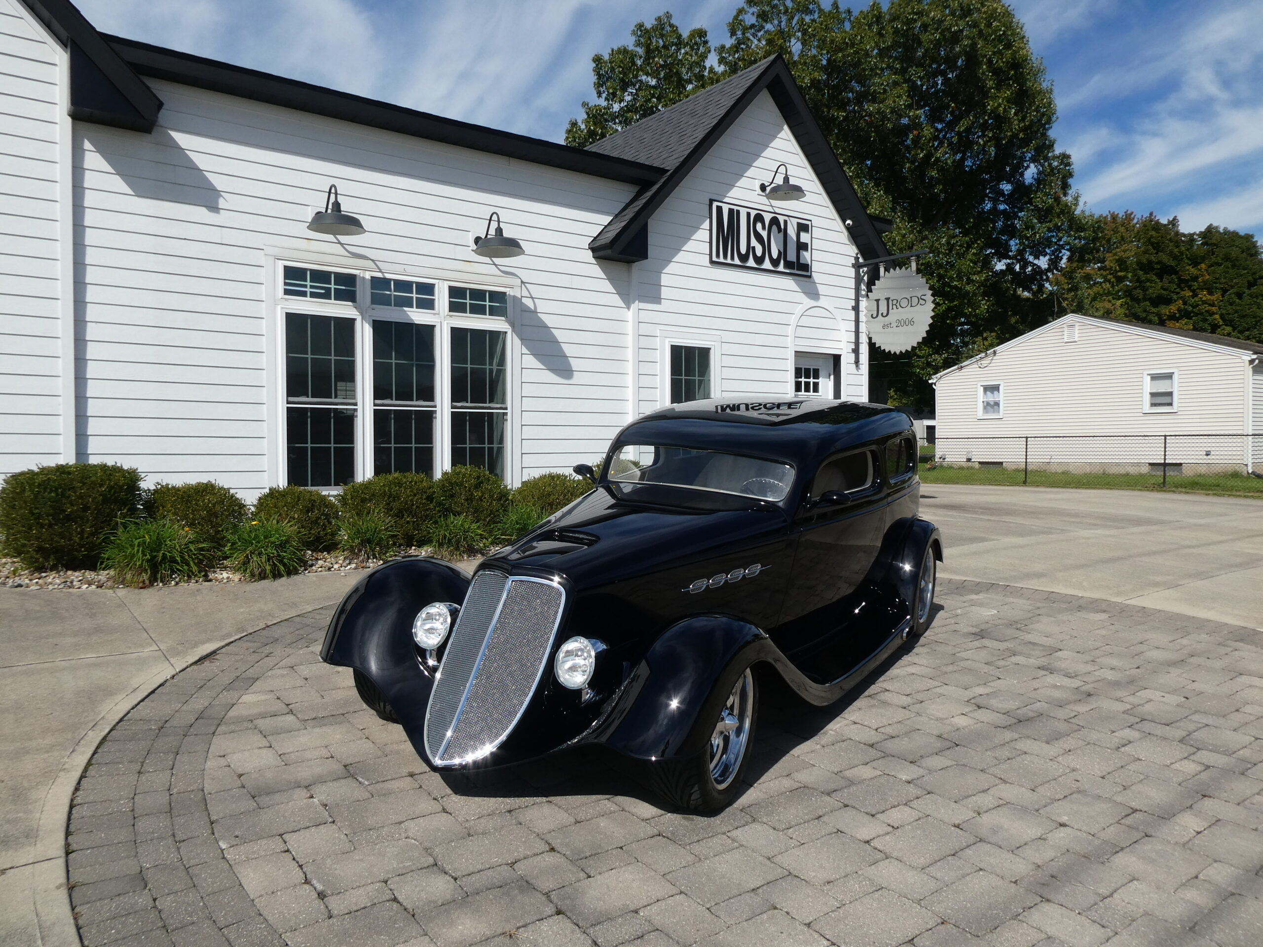 1933 Ford Vicky — photo