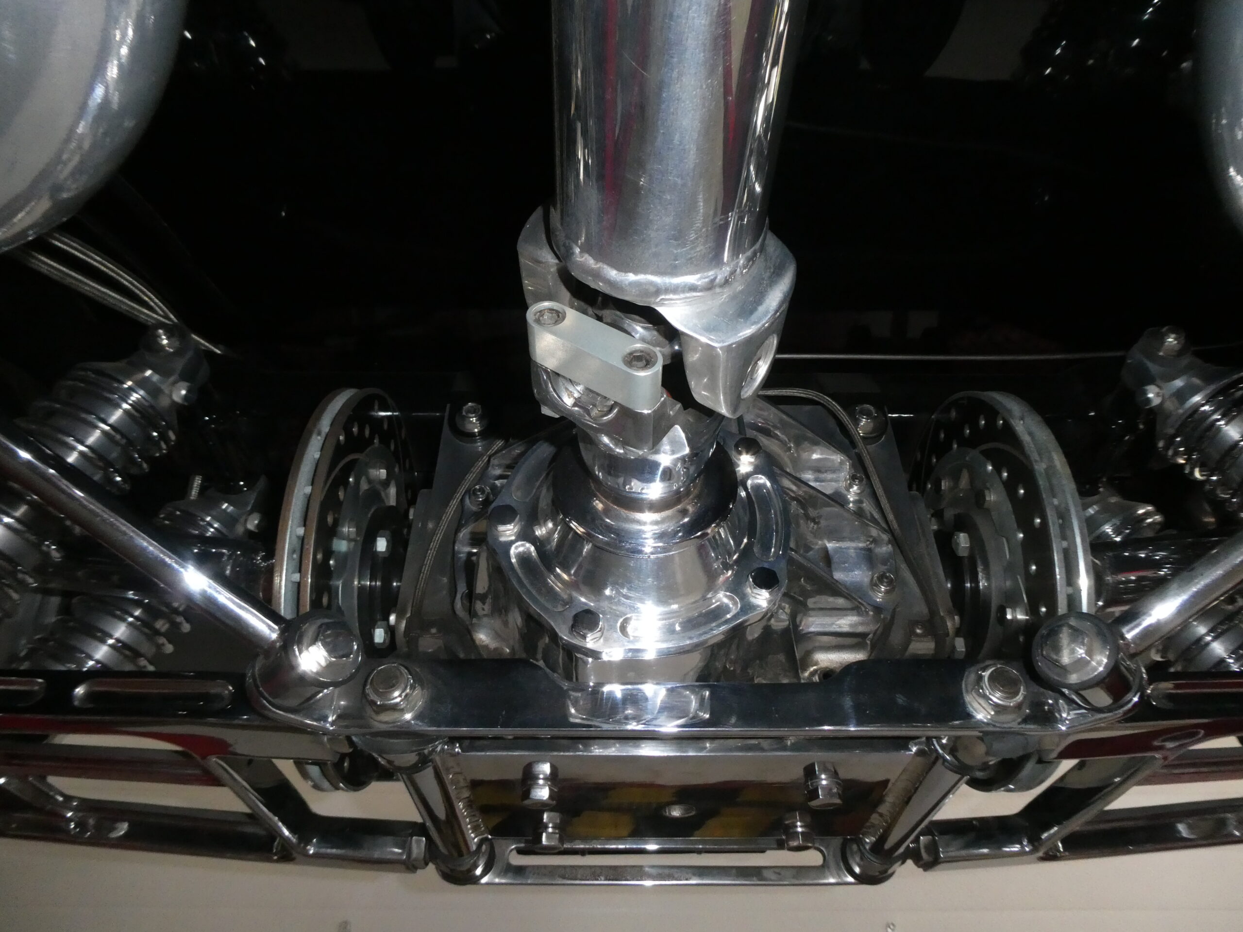 1933 Ford Vicky — photo